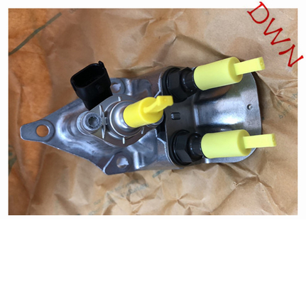 Bosch 2.2 System Dosing Module Urea Injector Nozzle 0444043135 0 444 043 135